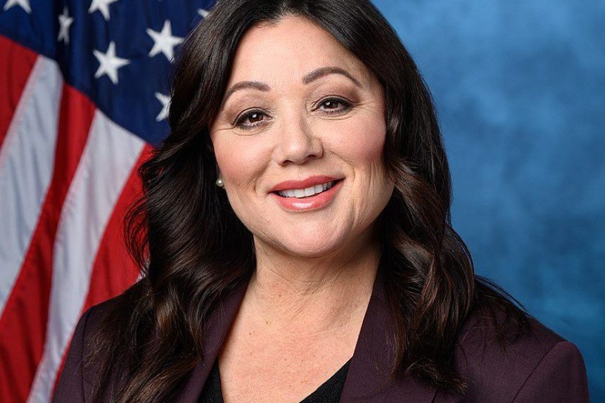 Rep._Lori_Chavez-DeRemer_official_photo